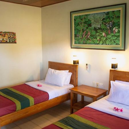 Flamboyan Hotel Kuta Lombok Exterior foto