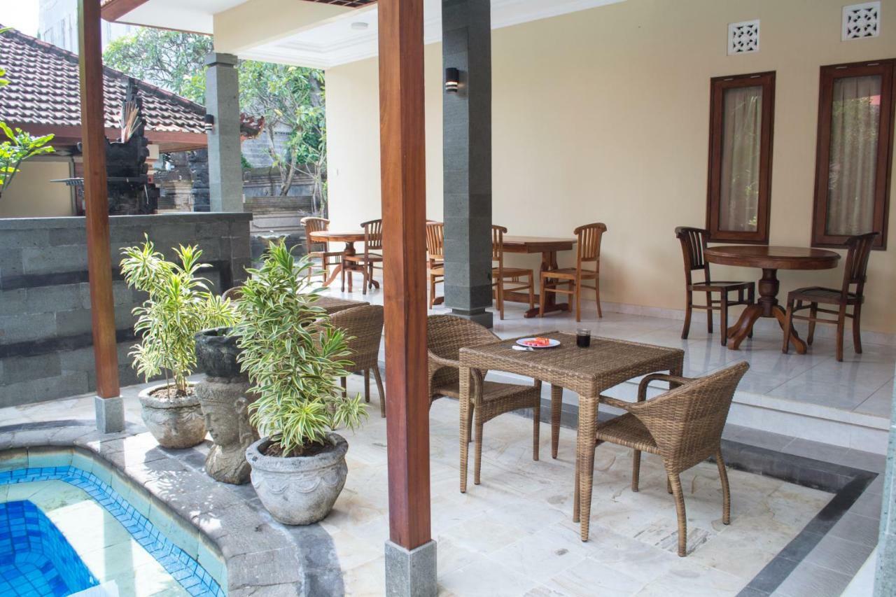 Flamboyan Hotel Kuta Lombok Exterior foto