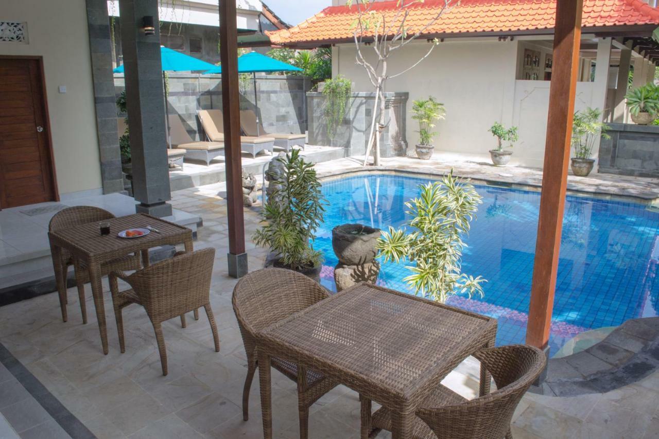 Flamboyan Hotel Kuta Lombok Exterior foto