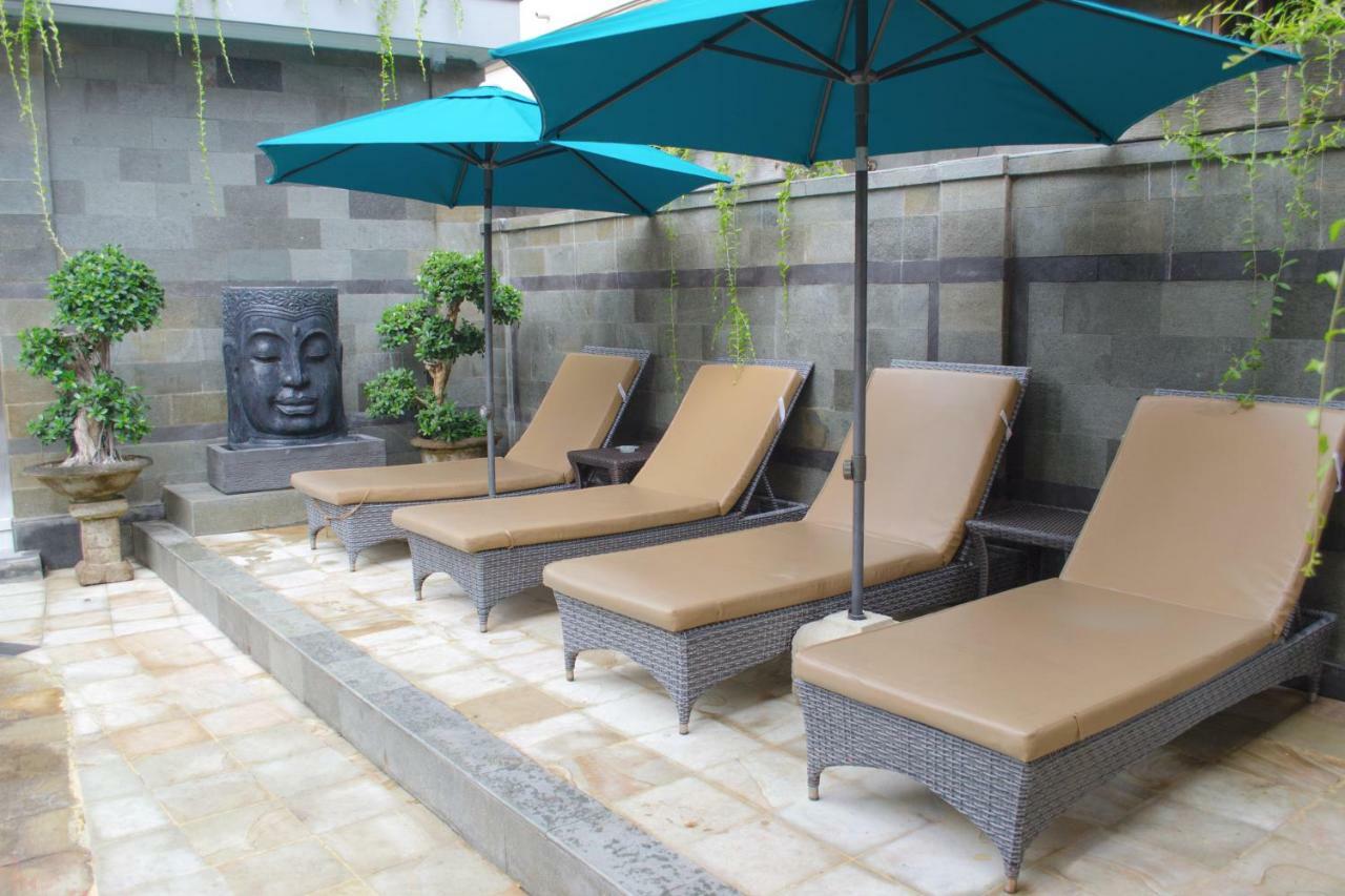 Flamboyan Hotel Kuta Lombok Exterior foto